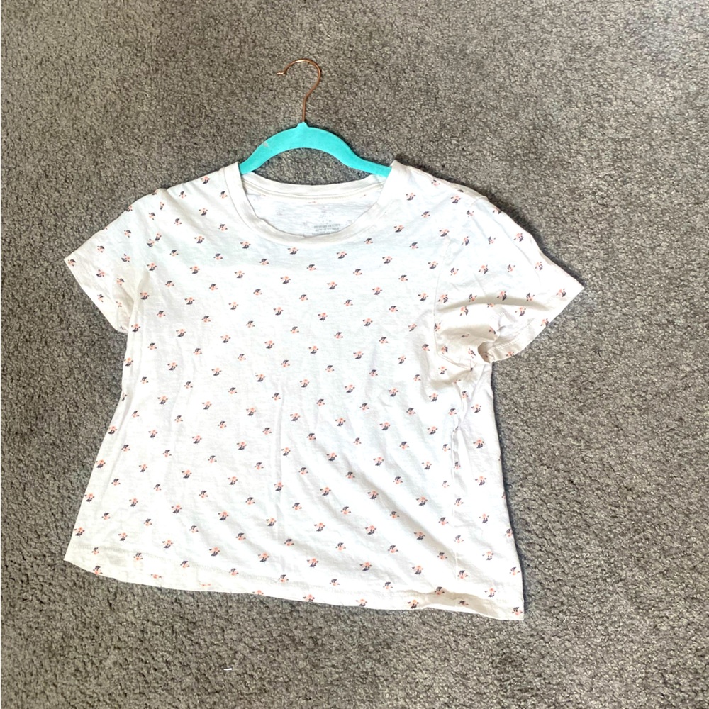 Cropped Flowered Shirt